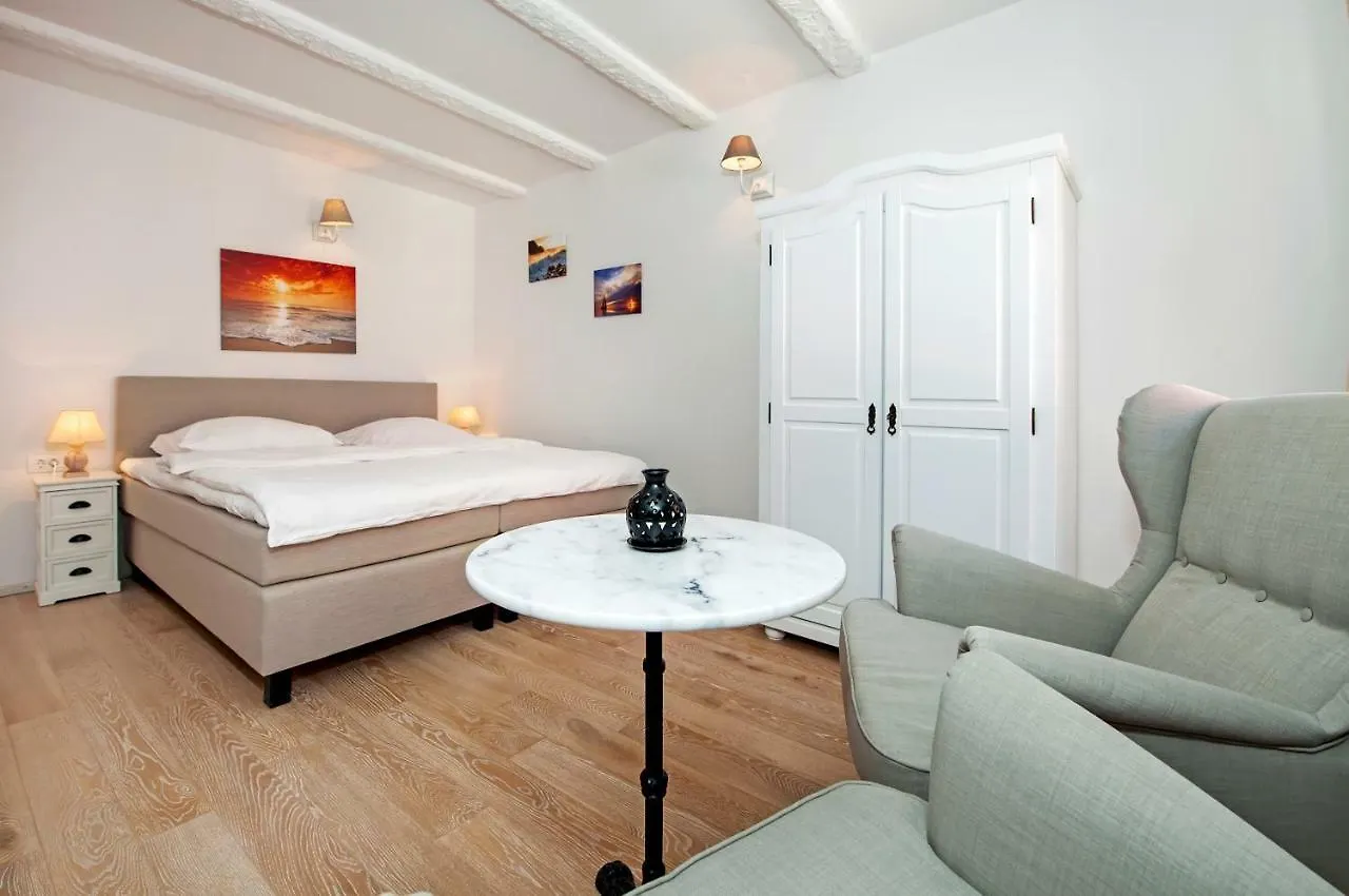 Casa Colloredo Free Parking روفينج